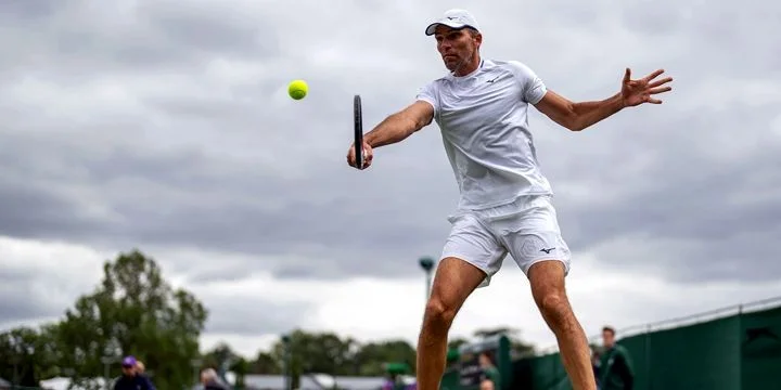 Иво Карлович - Бернабе Сапата Мираллес