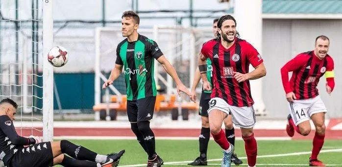 Линкольн Ред Импс - Фола Линкольн Ред Импс - Фола