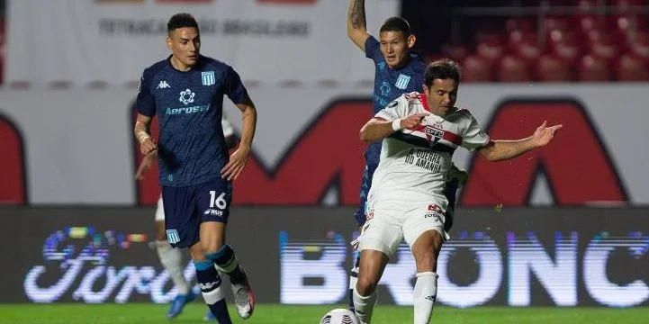 Расинг - Сан Паулу