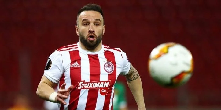 Нефтчи - Олимпиакос