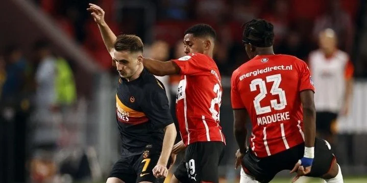 Галатасарай - ПСВ