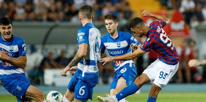 Осиек - Погонь