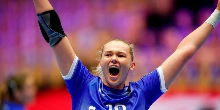 Черногория - Россия Черногория - Россия