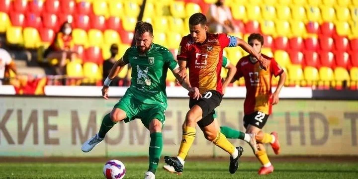 Рубин - Ахмат