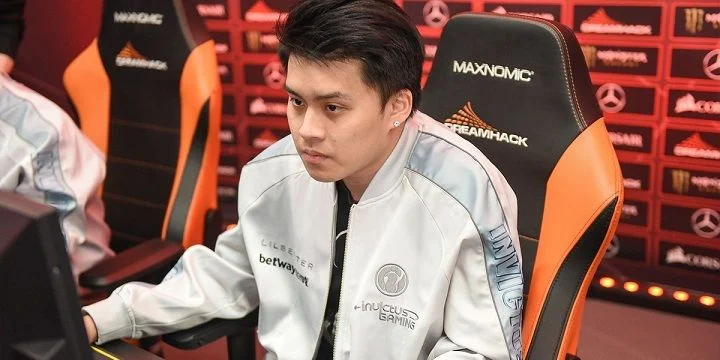 Invictus Gaming - Team Aster Invictus Gaming - Team Aster