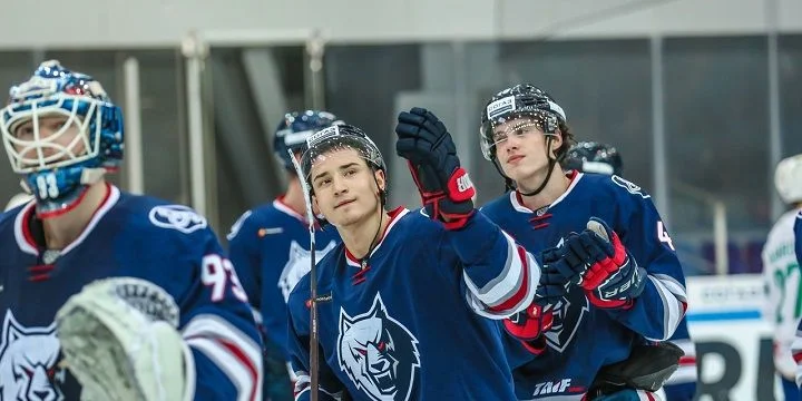 Нефтехимик - Сибирь