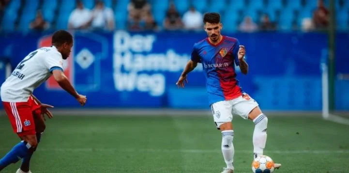 Базель - Уйпешт