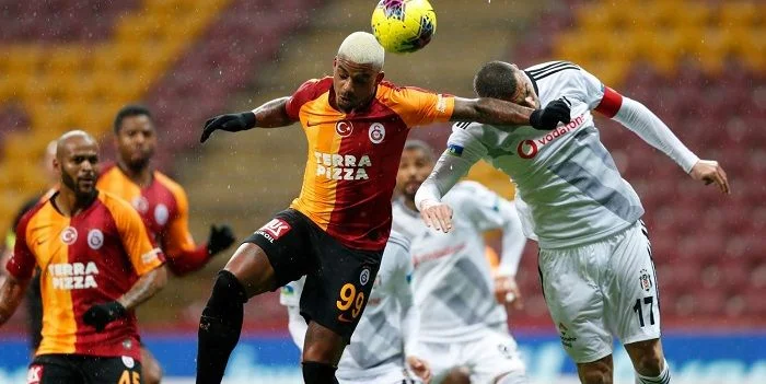 Сент-Джонстон - Галатасарай