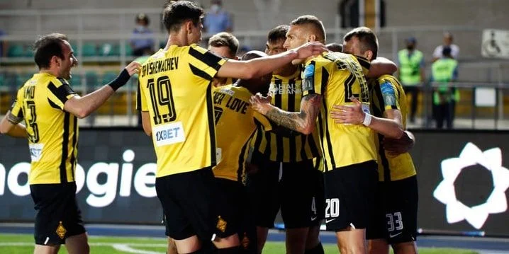 Фола - Кайрат