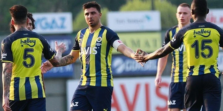 Фенербахче - ХИК