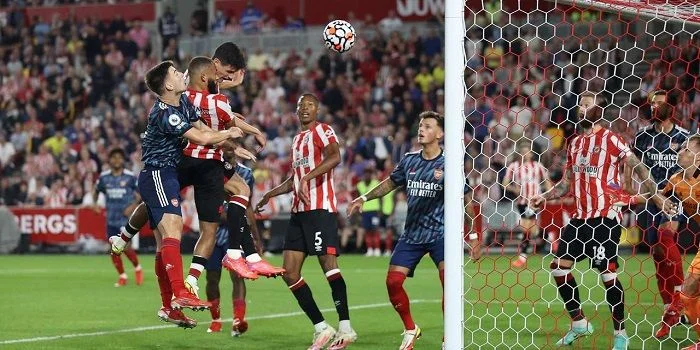 Кристал Пэлас - Брентфорд