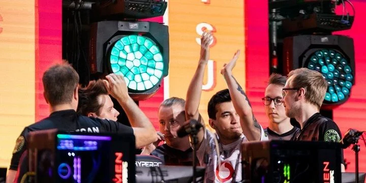 FaZe Clan - mousesports FaZe Clan - mousesports