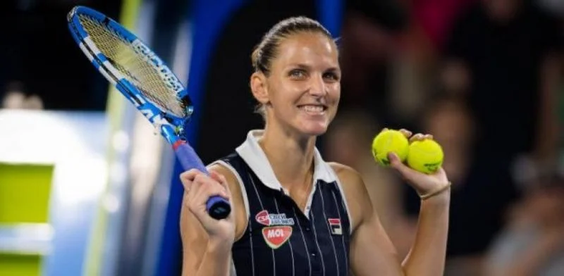 Каролина Плишкова - Кэти Макнэлли Каролина Плишкова - Кэти Макнэлли