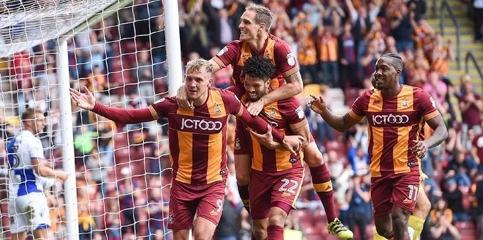 Брэдфорд Сити - Линкольн Сити