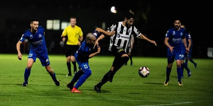 Аделаида Сити - Стюрт Лайонс