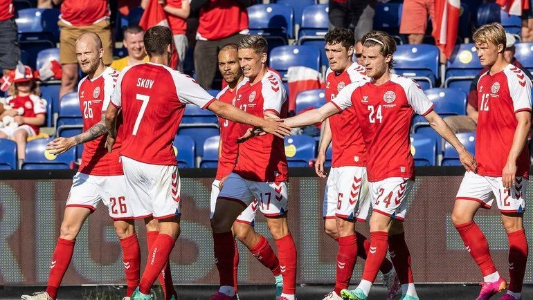 Дания - Шотландия Дания - Шотландия