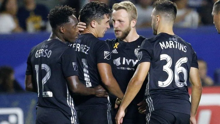 Лос-Анджелес - Канзас Сити Лос-Анджелес - Канзас Сити