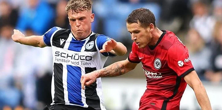 Айнтрахт Фр - Штутгарт Айнтрахт Фр - Штутгарт