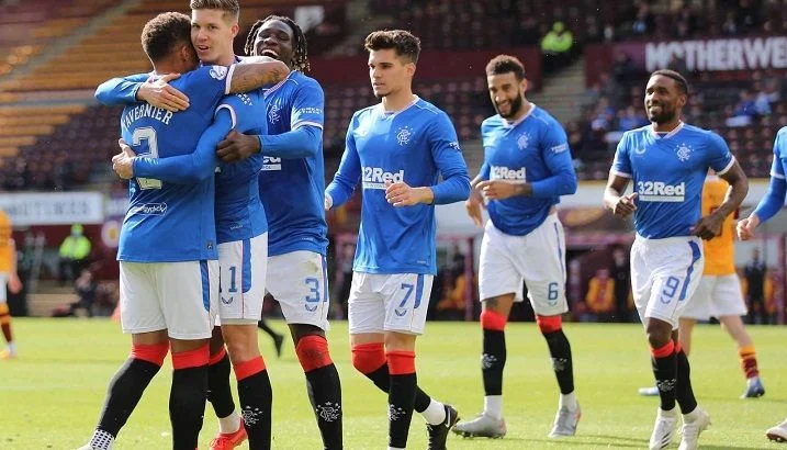 Сент-Джонстон - Рейнджерс