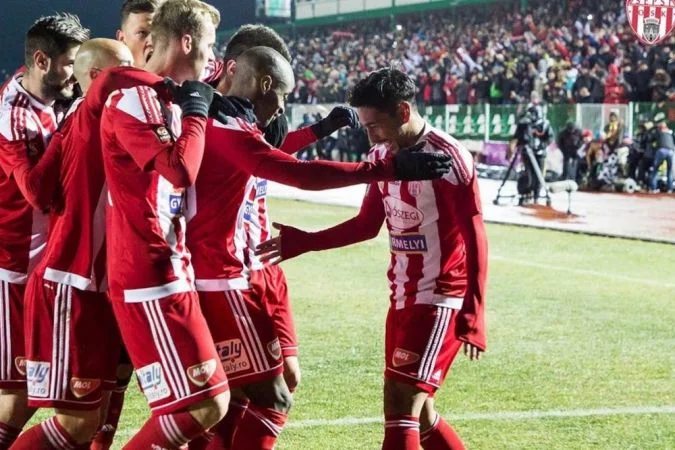 Университатя - Сепси Университатя - Сепси