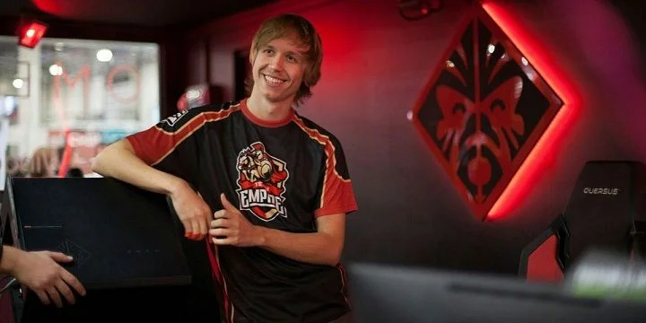 Team Empire - B8 Team Empire - B8