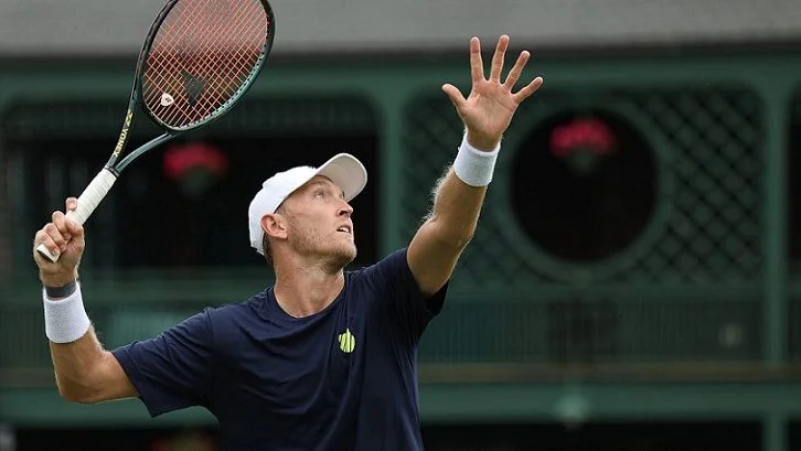 Митчелл Крюгер - Денис Кудла