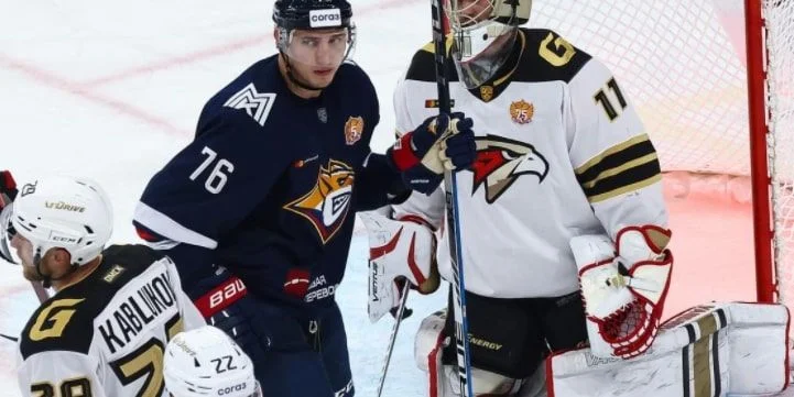 Адмирал - Металлург Мг