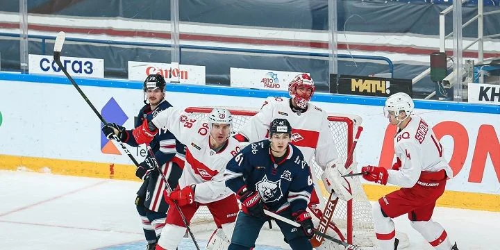 Нефтехимик - Спартак