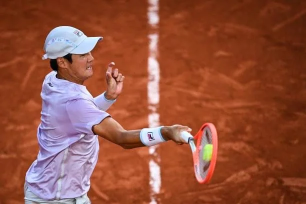 Ласло Дьере - Квон Сун