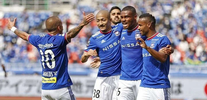 Йокогама - Йокогама Маринос