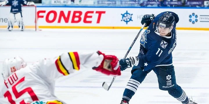 Шанхайские Драконы - Адмирал