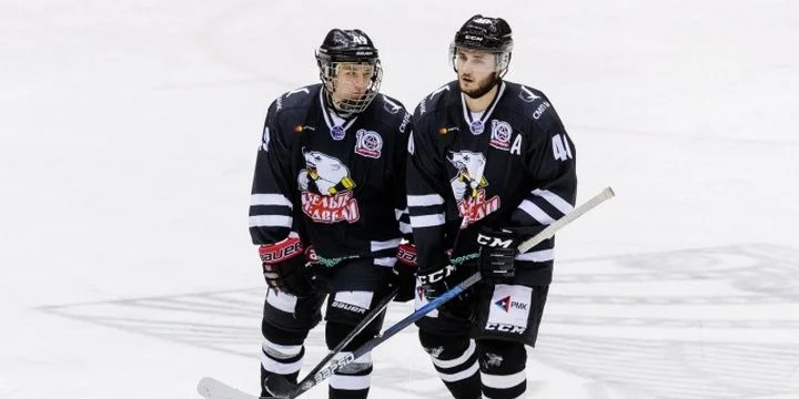 Белые Медведи - Молот