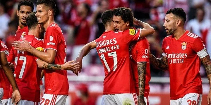 Бенфика - Барселона