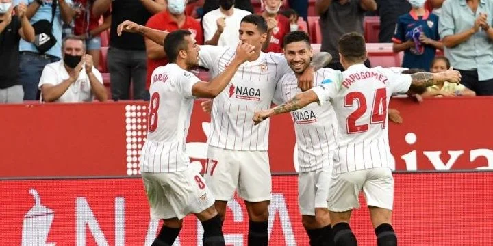 Вольфсбург - Севилья