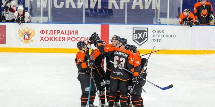 Молот - Югра Молот - Югра