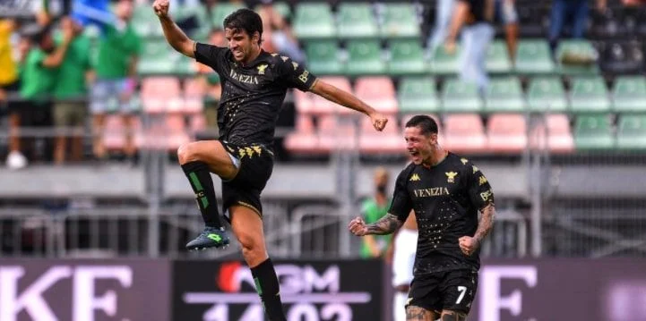 Кальяри - Венеция