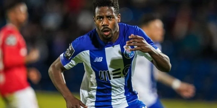 Порту - Пасуш де Феррейра Порту - Пасуш де Феррейра