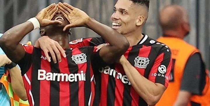 Арминия - Байер