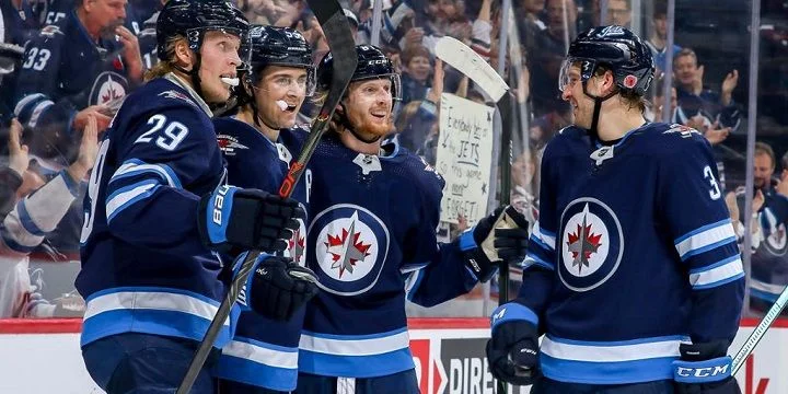 Ванкувер - Виннипег Джетс Ванкувер - Виннипег Джетс