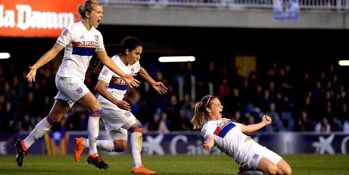 Хеккен - Лион (Ж)