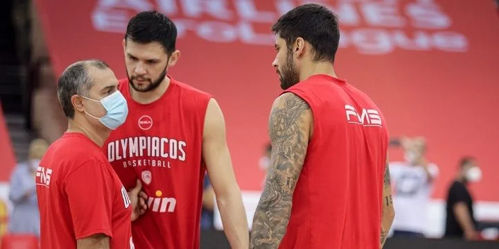 Олимпиакос - Реал М