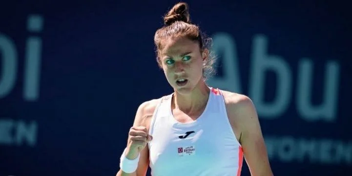 Сара Соррибес-Тормо - Анна Калинская Сара Соррибес-Тормо - Анна Калинская