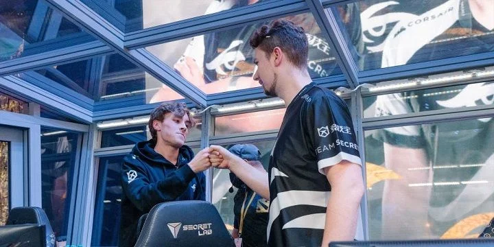 Team Secret - PSG.LGD Team Secret - PSG.LGD