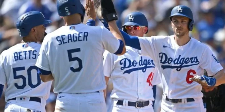 Лос-Анджелес Доджерс - Атланта Брэйвс Лос-Анджелес Доджерс - Атланта Брэйвс