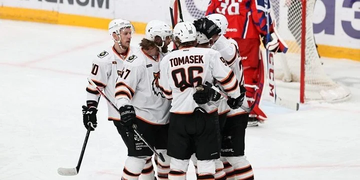 Амур - Адмирал