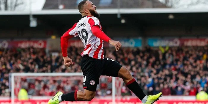 Брентфорд - Лестер