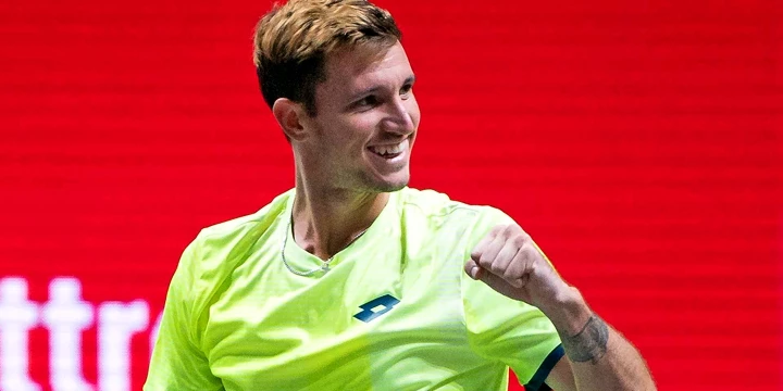 Деннис Новак - Джанлука Магер. Прогноз на матч ATP Вена (26 октября 2021 года)
