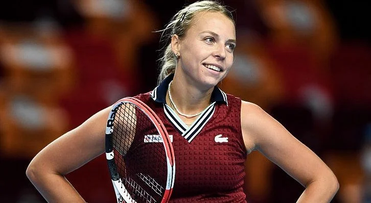 Александра Крунич - Анетт Контавейт