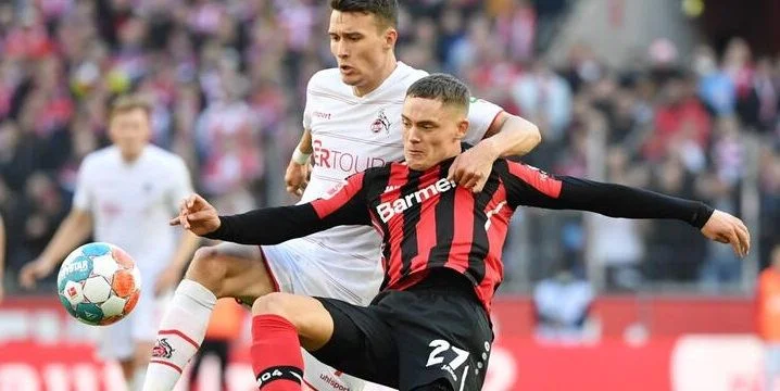 Байер - Вольфсбург Байер - Вольфсбург