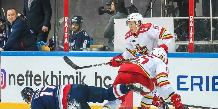 Нефтехимик - Шанхайские Драконы